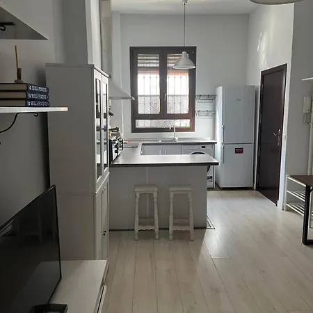 Traditional House In Triana Апартаменты Севилья
