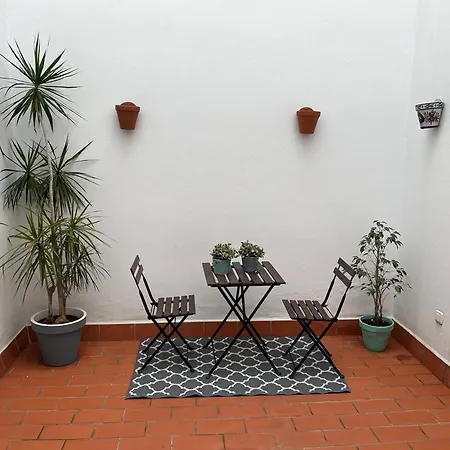 Traditional House In Triana *